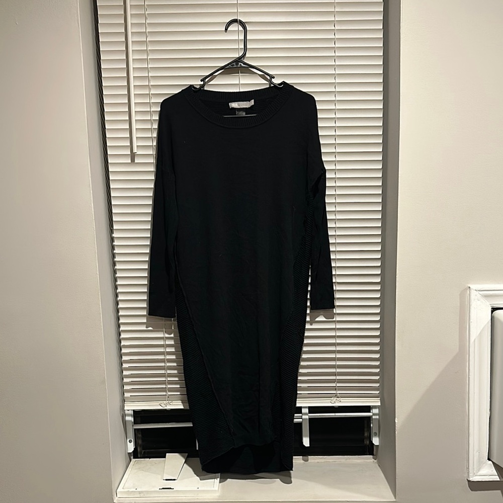 Elegant Black Long Sleeve Dress